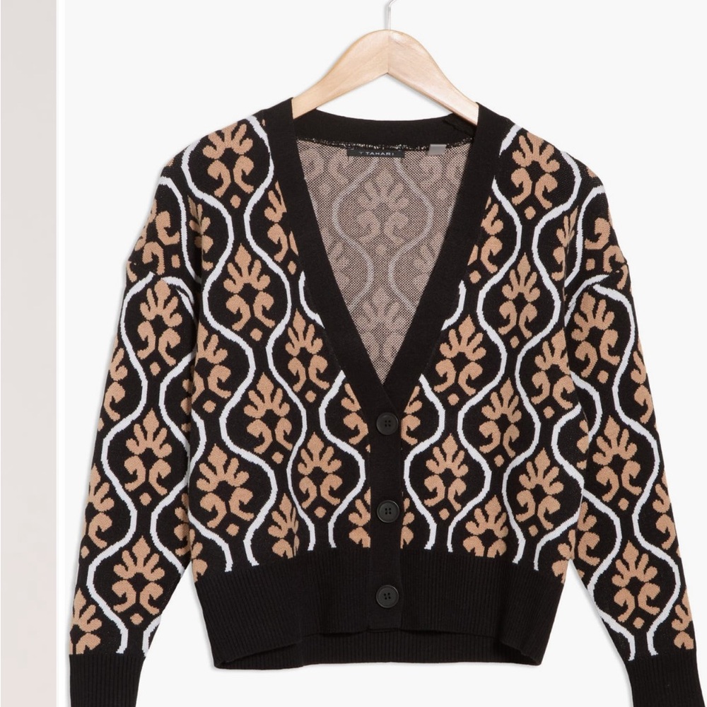 NWT T TAHARI cropped cardigan sweater.